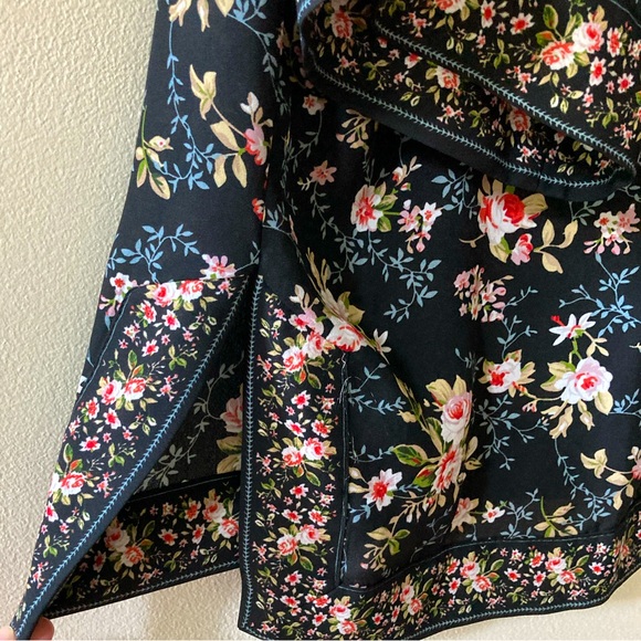 Max Studio Floral Kimono Size Small - Picture 5 of 7